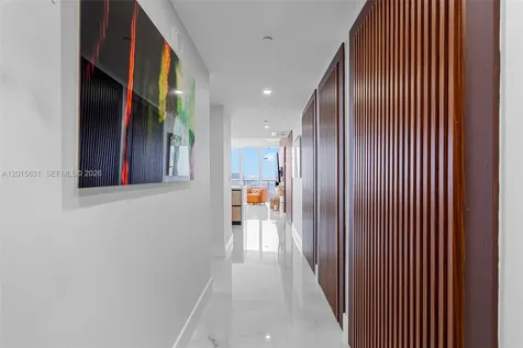 465 Brickell Avenue Miami FL 33131