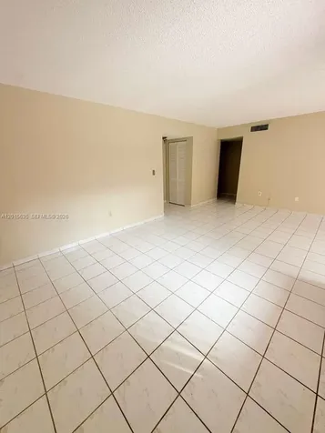 445 W Park Drive Miami FL 33172