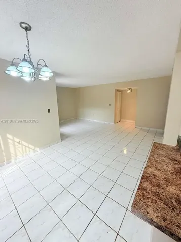 445 W Park Drive Miami FL 33172
