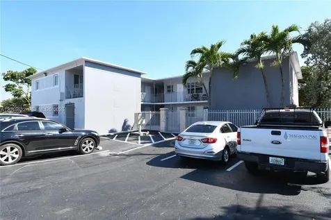 1398 NW 61st Street Miami FL 33142