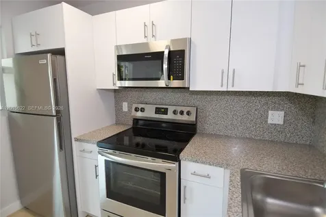 1398 NW 61st Street Miami FL 33142