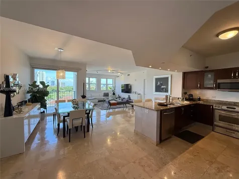 19900 E Country Club Drive Aventura FL 33180