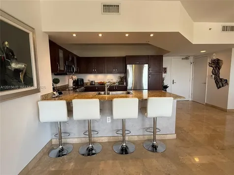 19900 E Country Club Drive Aventura FL 33180