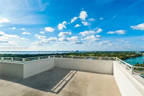5255 Collins Avenue Miami Beach FL 33140
