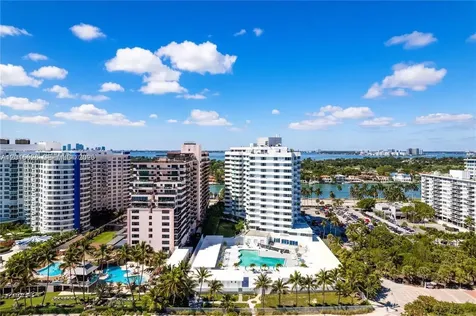 5255 Collins Avenue Miami Beach FL 33140