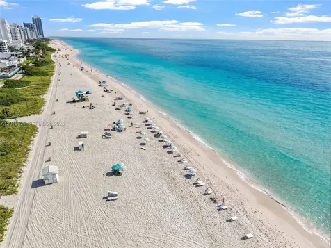 5255 Collins Avenue Miami Beach FL 33140