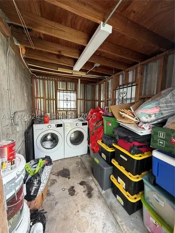 4129 SW 23 Street West Park FL 33023