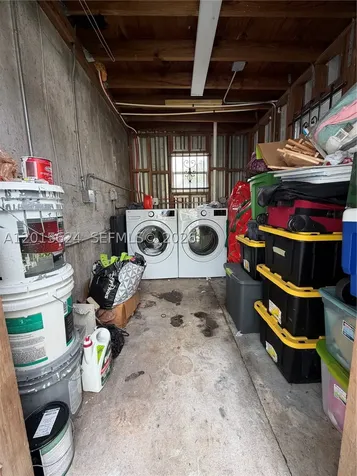 4129 SW 23 Street West Park FL 33023