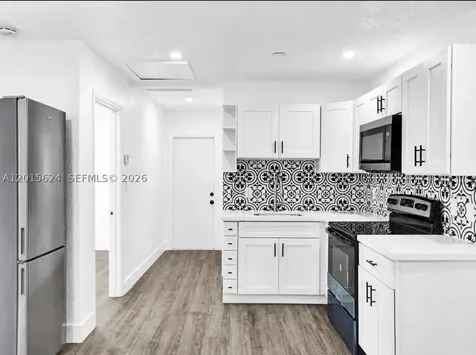 4129 SW 23 Street West Park FL 33023