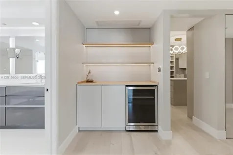 16400 Collins Avenue Sunny Isles Beach FL 33160