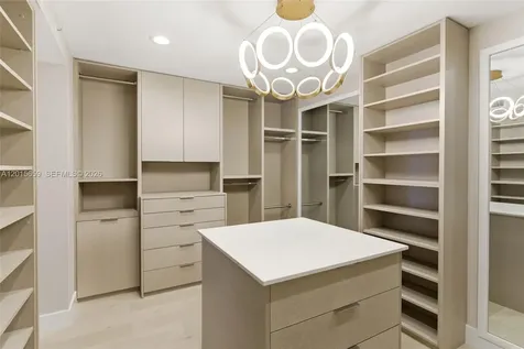 16400 Collins Avenue Sunny Isles Beach FL 33160