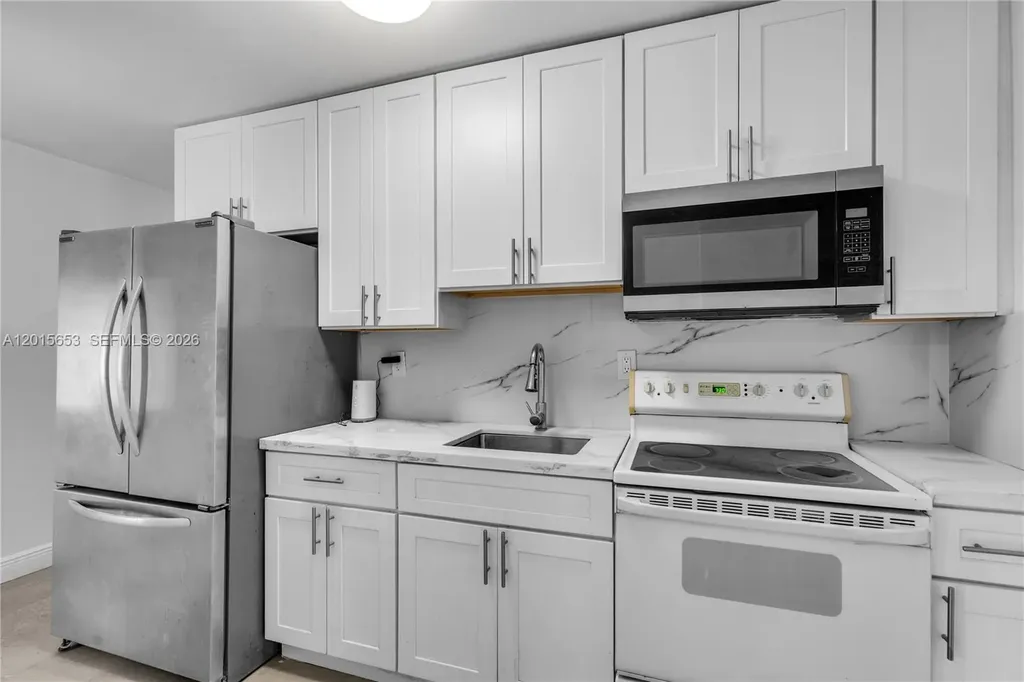 645 NW 15th Avenue Fort Lauderdale FL 33311