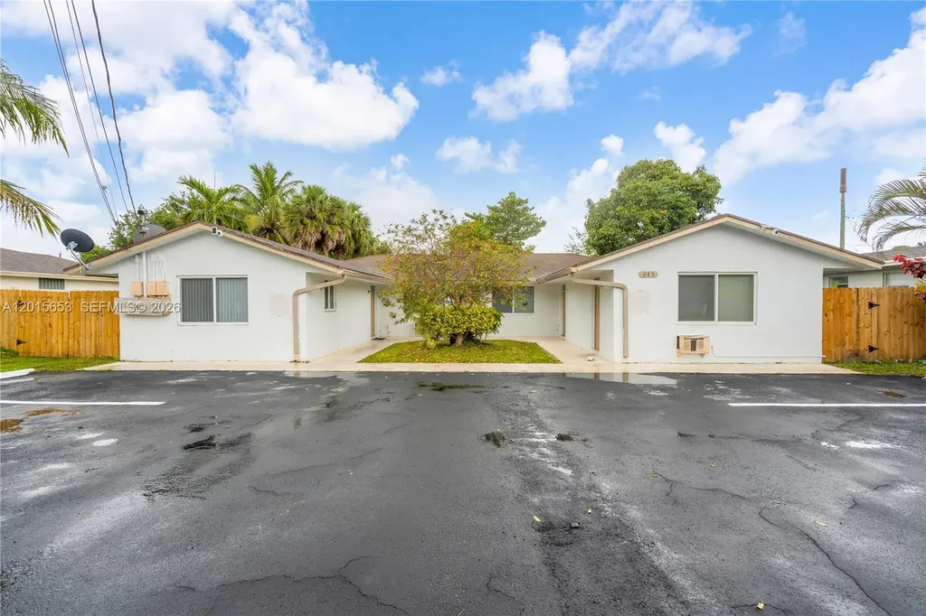 645 NW 15th Avenue Fort Lauderdale FL 33311