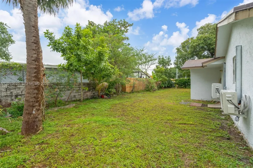 645 NW 15th Avenue Fort Lauderdale FL 33311