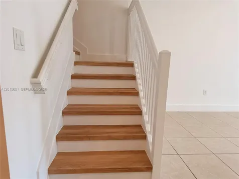 1328 SE 26th Terrace Homestead FL 33035