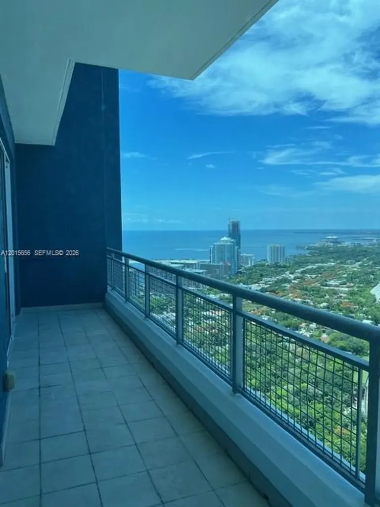 60 SW 13th Street Miami FL 33130