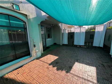 10343 NW 30th Terrace Doral FL 33172
