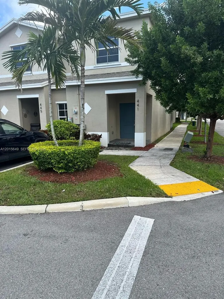 441 NE 5th Street Florida City FL 33034