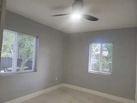 266 NE 162nd Street Miami FL 33162