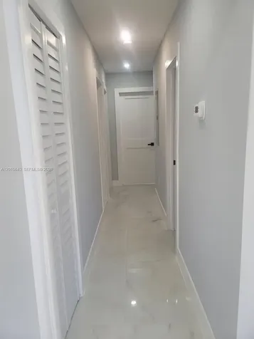 266 NE 162nd Street Miami FL 33162