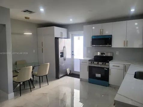 266 NE 162nd Street Miami FL 33162