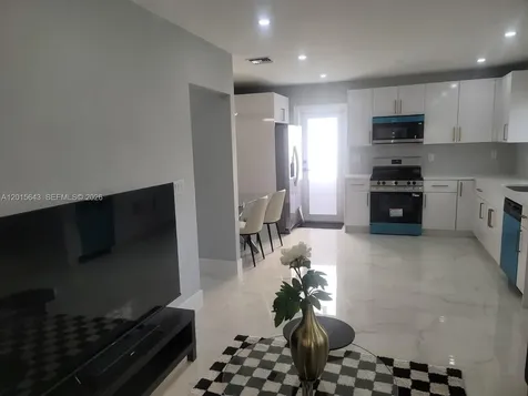 266 NE 162nd Street Miami FL 33162