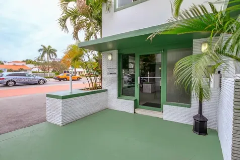 1346 Alton Road Miami Beach FL 33139