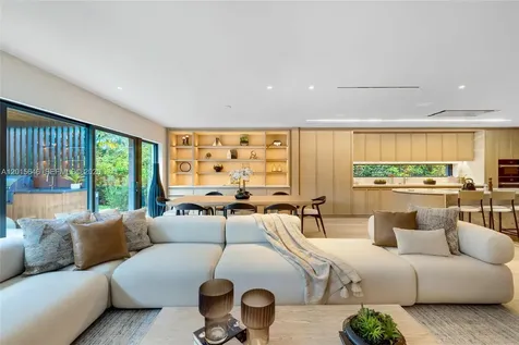 72 W Shore Drive W Miami FL 33133