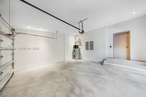 72 W Shore Drive W Miami FL 33133