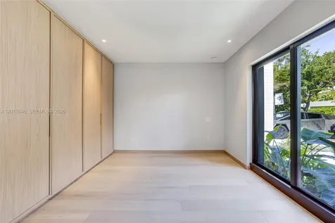 72 W Shore Drive W Miami FL 33133