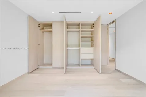 72 W Shore Drive W Miami FL 33133