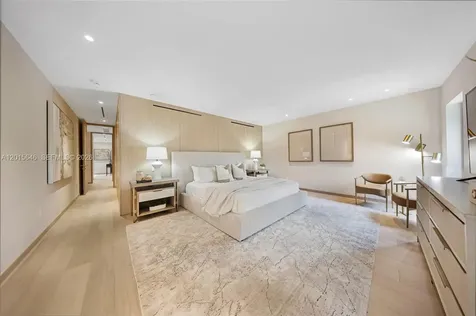 72 W Shore Drive W Miami FL 33133