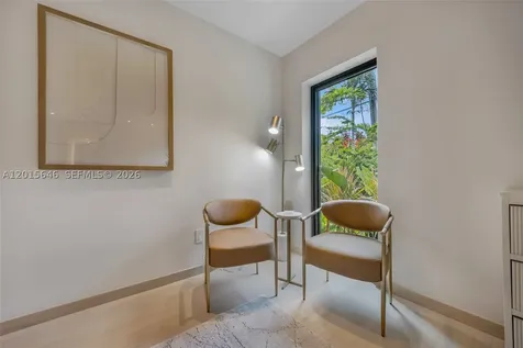 72 W Shore Drive W Miami FL 33133