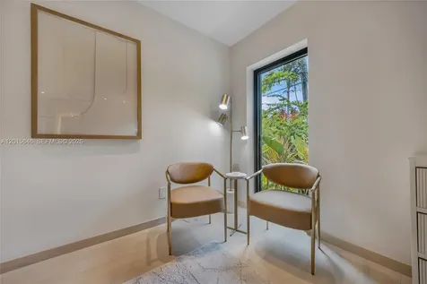 72 W Shore Drive W Miami FL 33133