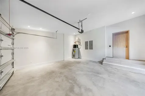 72 W Shore Drive W Miami FL 33133