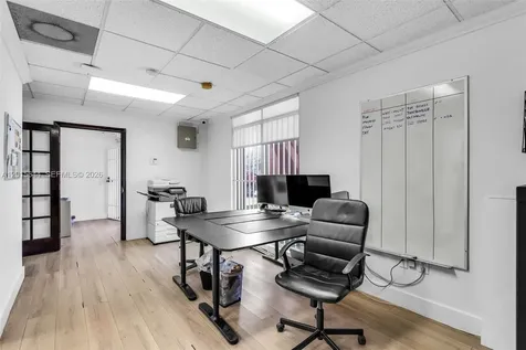 8344 NW 30th Terrace Doral FL 33122