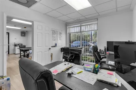 8344 NW 30th Terrace Doral FL 33122