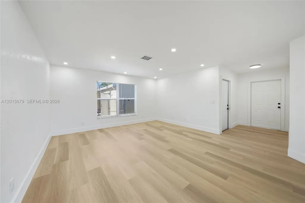 1529 NW 1st Avenue Fort Lauderdale FL 33311