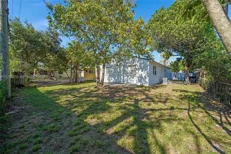 1529 NW 1st Avenue Fort Lauderdale FL 33311