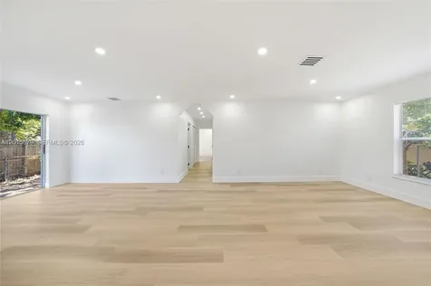 1529 NW 1st Avenue Fort Lauderdale FL 33311