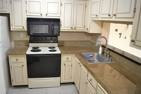 10855 SW 112th Avenue Miami FL 33176