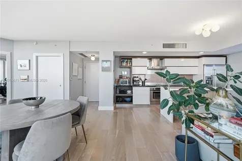 2155 Washington Court Miami Beach FL 33139