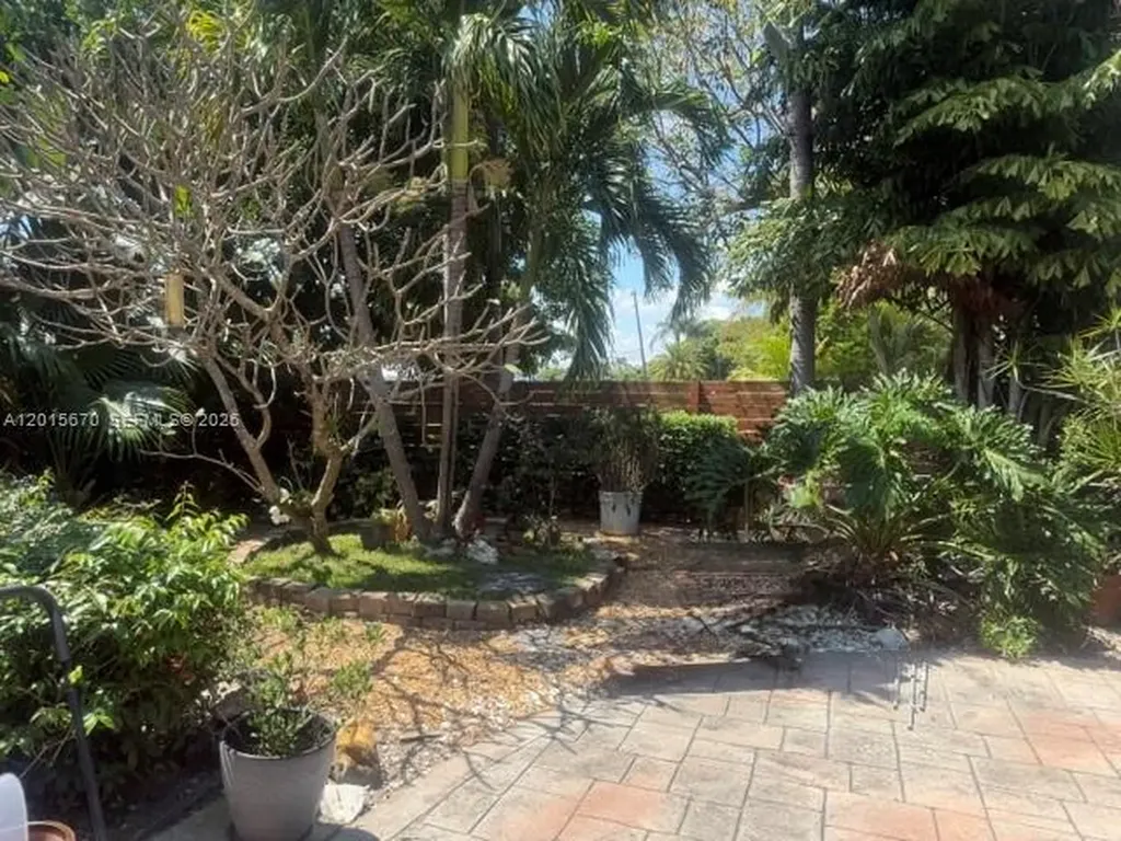 2900 NE 21st Terrace Fort Lauderdale FL 33306