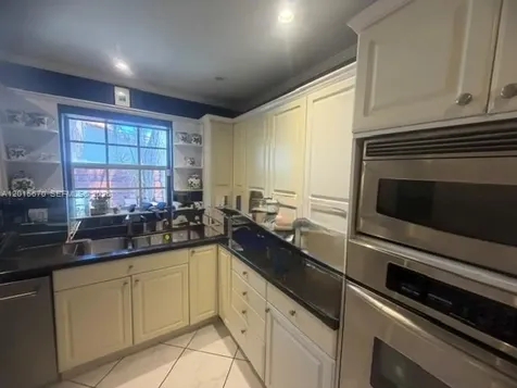 2900 NE 21st Terrace Fort Lauderdale FL 33306
