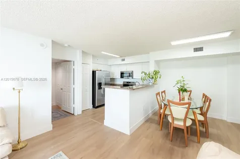 1155 Brickell Bay Drive Miami FL 33131