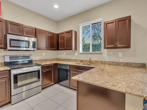 1410 NW 214th Terrace Miami Gardens FL 33169