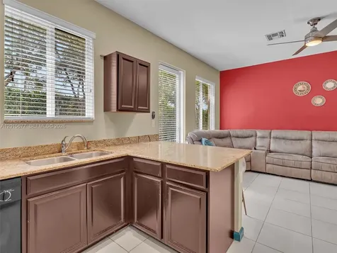 1410 NW 214th Terrace Miami Gardens FL 33169