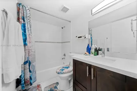 1800 Sans Souci North Miami FL 33181