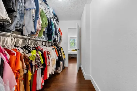 1800 Sans Souci North Miami FL 33181