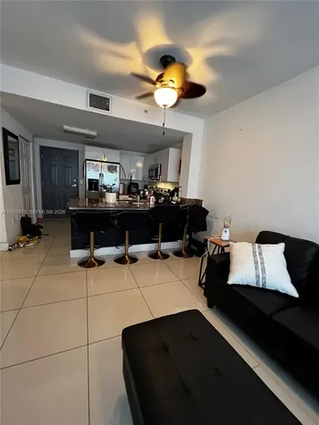 2300 NW 7th Street Miami FL 33125